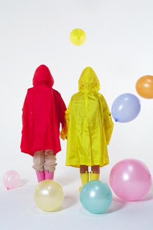 【2025年最新版】ジップパーカーの選び方とおすすめコーデ術完全ガイド