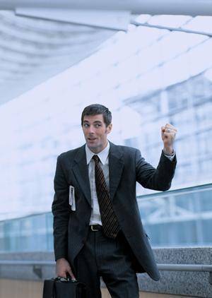 トレーナーの魅力を最大限に引き出す！おしゃれなオリジナルデザイン特集